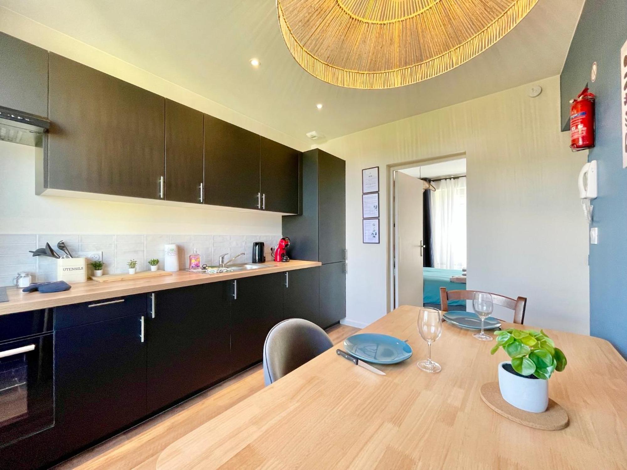 Appartements A Lorient - Tout Confort - Internet Fibre - Nouveau Exterior foto